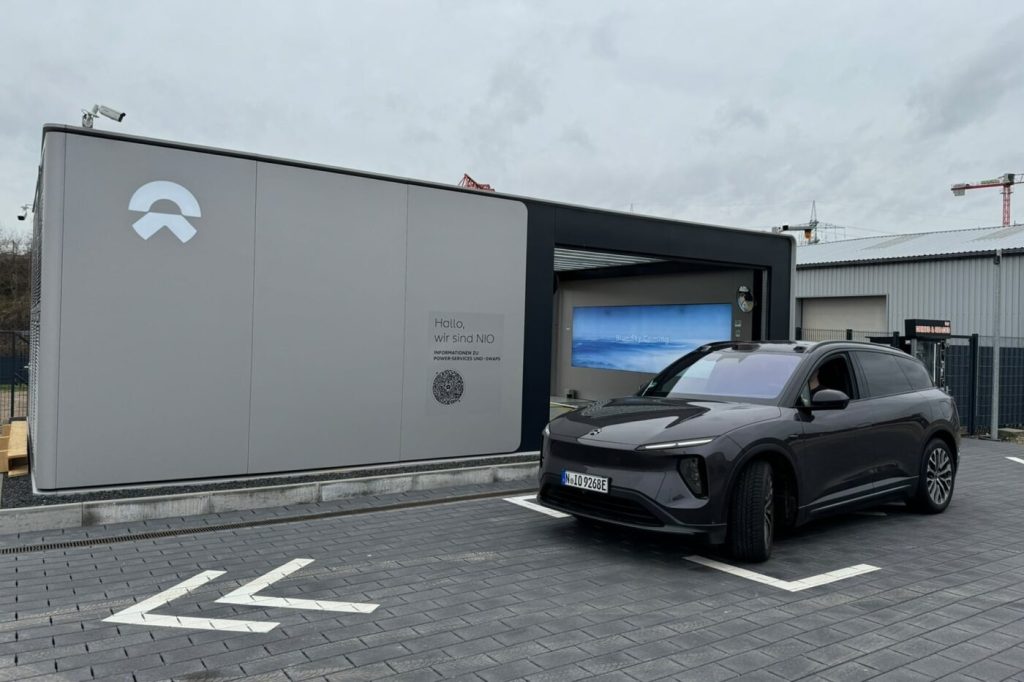 Nio has announced that it will collaborate with Monolith to improve and validate high-voltage battery packs for the company's batteries.